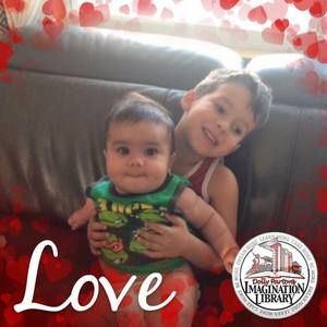 Meet your Posher, Yisel